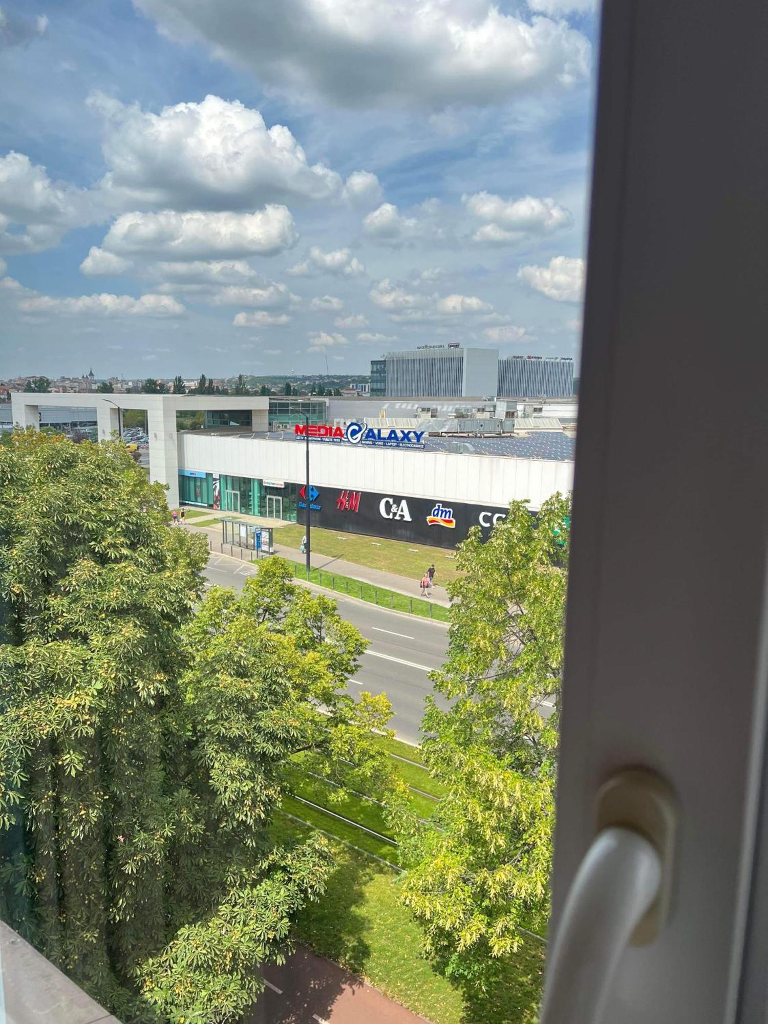 Relax Apartment Oradea Exteriér fotografie